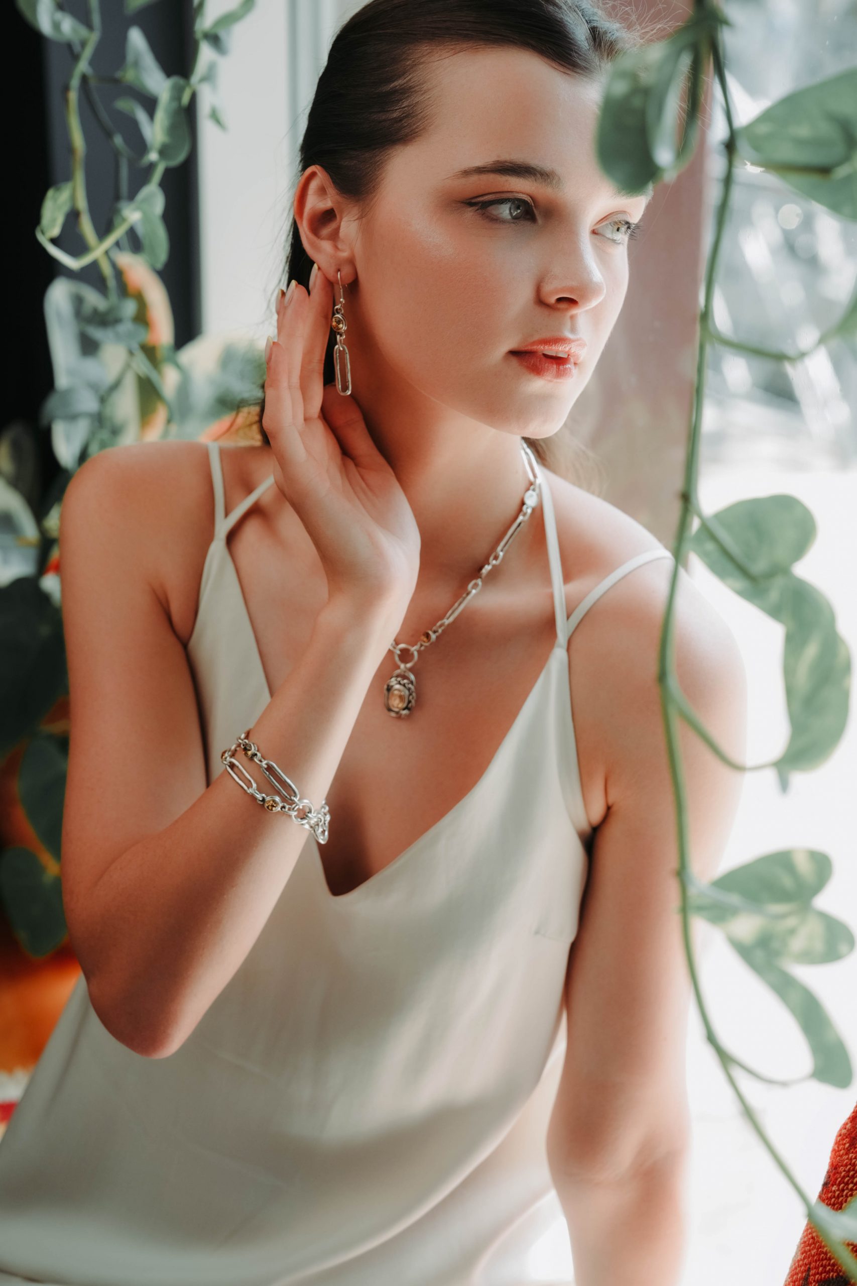 Handmade Crystal Pewter Earrings -1821 - Image 2